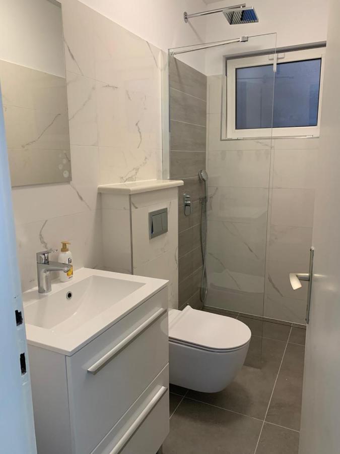 Apartmani "Miso" Podgora Luaran gambar