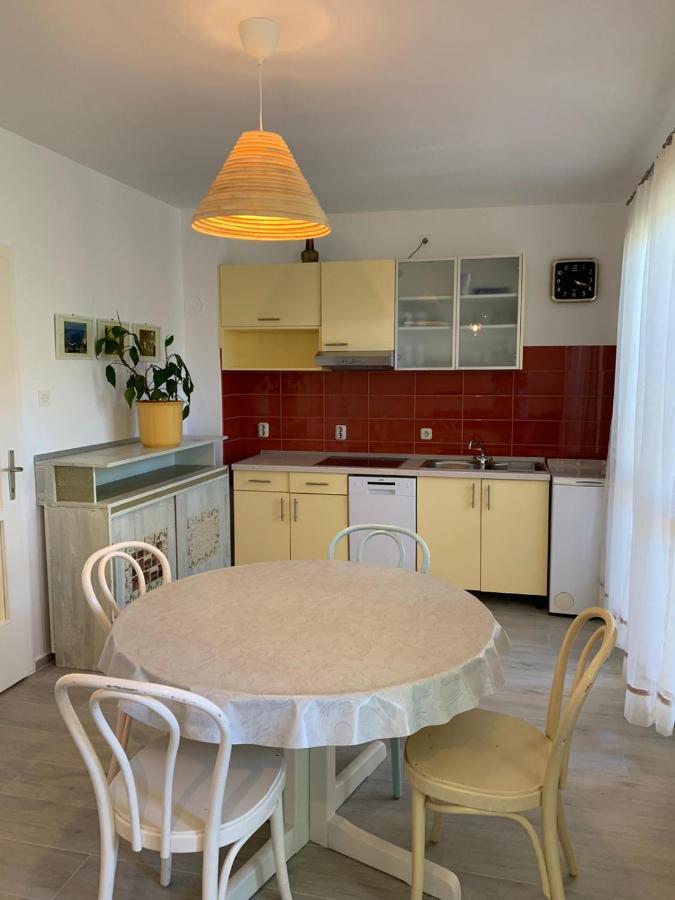 Apartmani "Miso" Podgora Luaran gambar