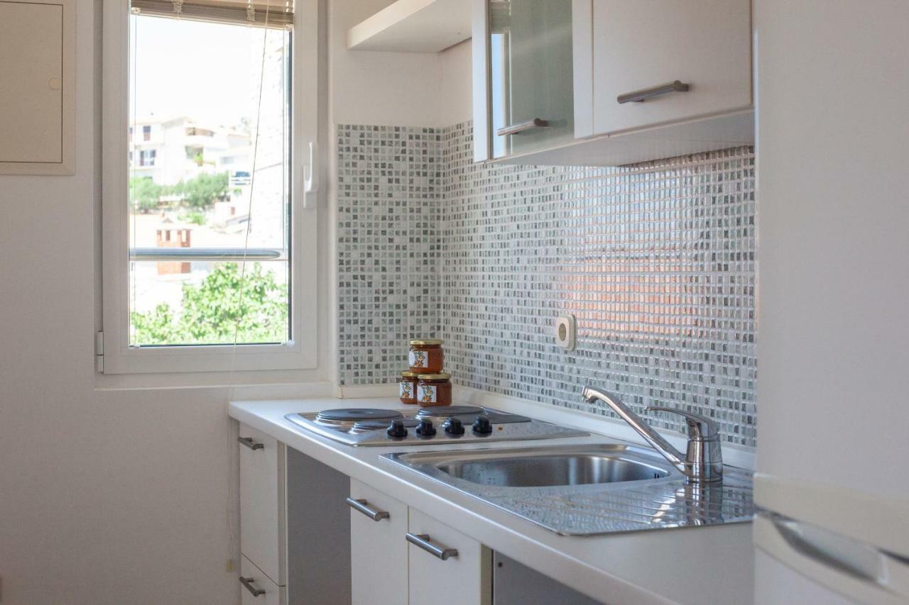 Apartmani "Miso" Podgora Luaran gambar