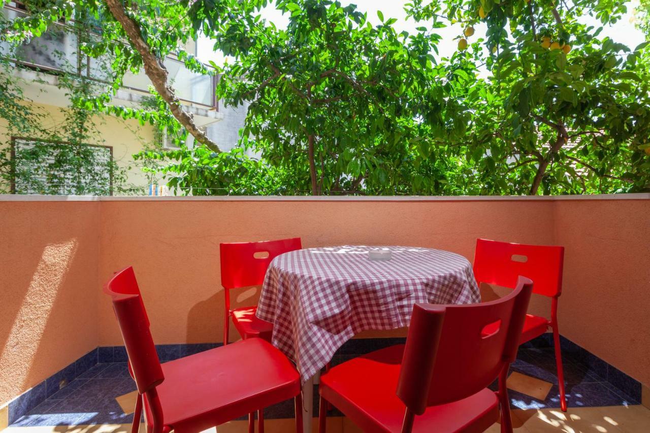 Apartmani "Miso" Podgora Luaran gambar