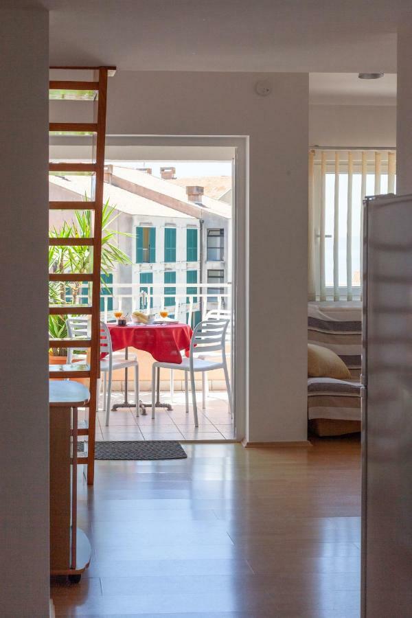 Apartmani "Miso" Podgora Luaran gambar